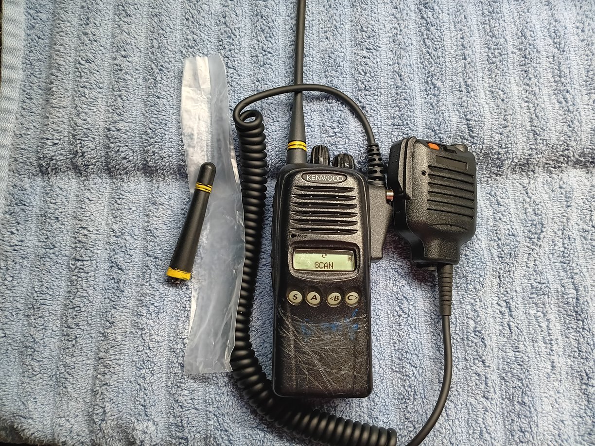 Front radio on with antennas and speaker-mic